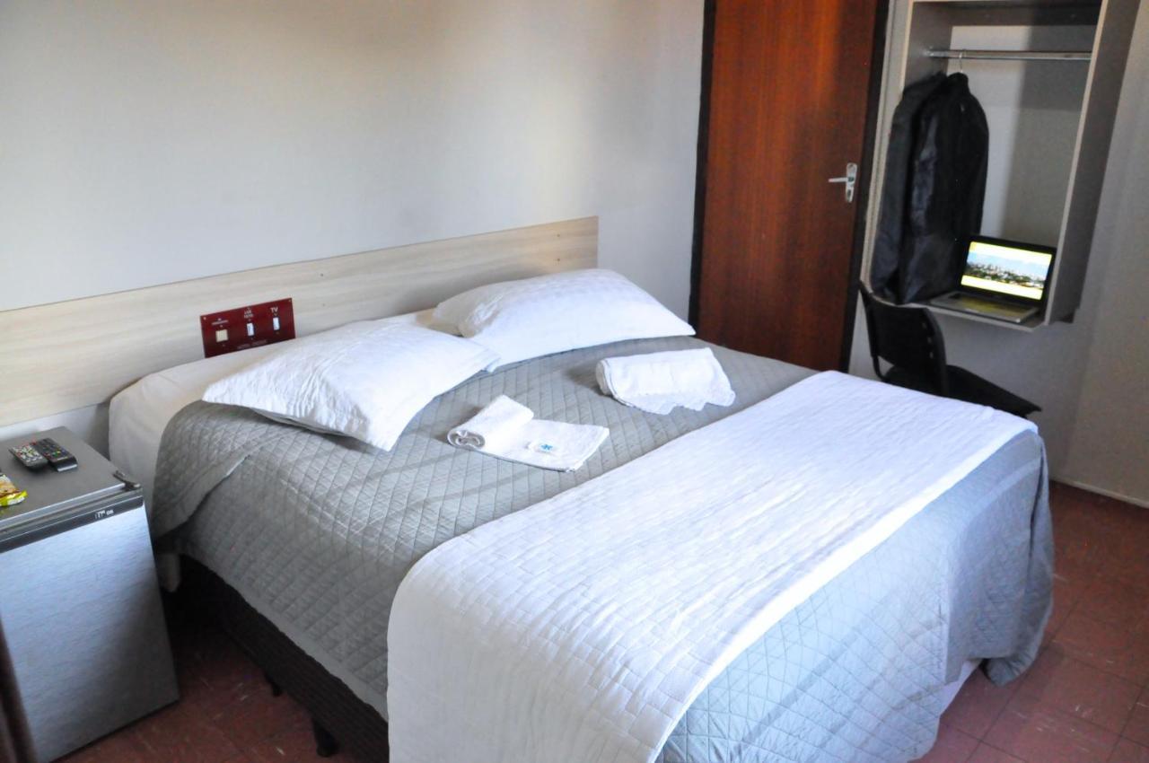 Hotel Cacula Londrina Bagian luar foto